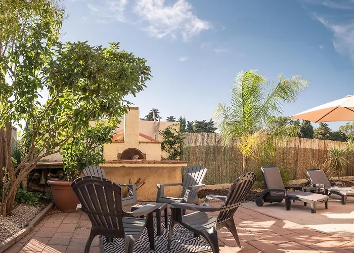 Dom wakacyjny A 500m De La Hyères