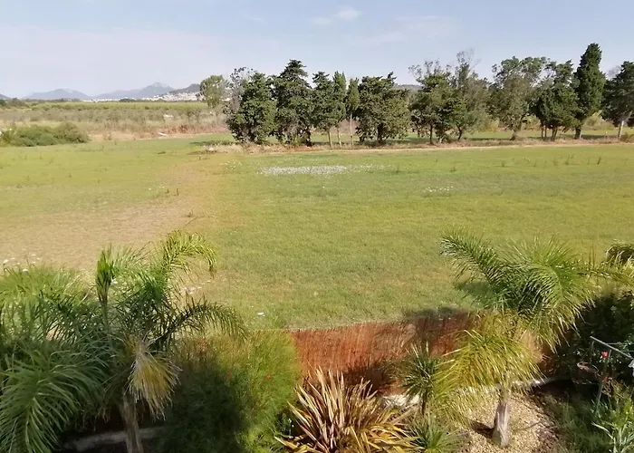 Dom wakacyjny A 500m De La *